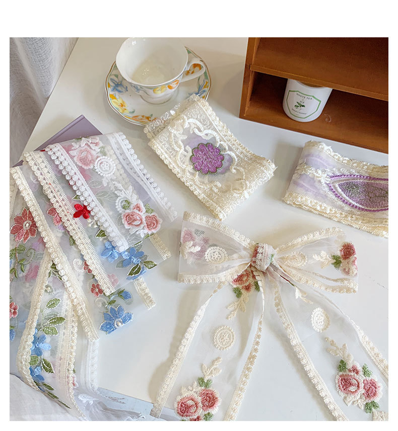 Ruban de fleurs brodé en dente - Lace Ribbon Trim avis et prix